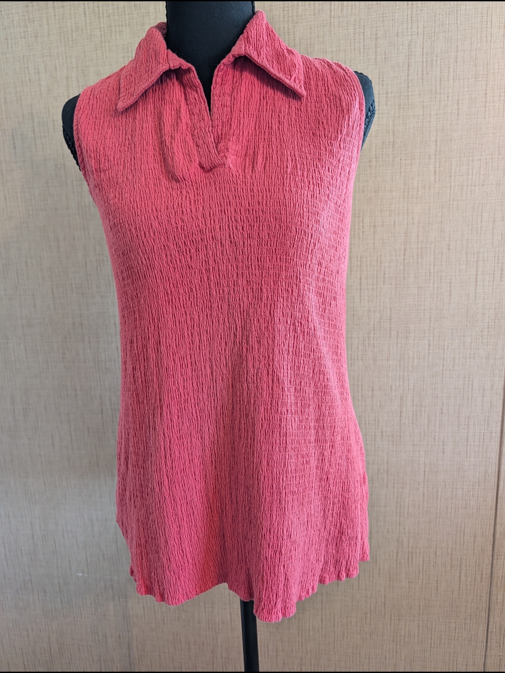 duo Maternity Sleeveless Crinkle Polo Tunic - Coral